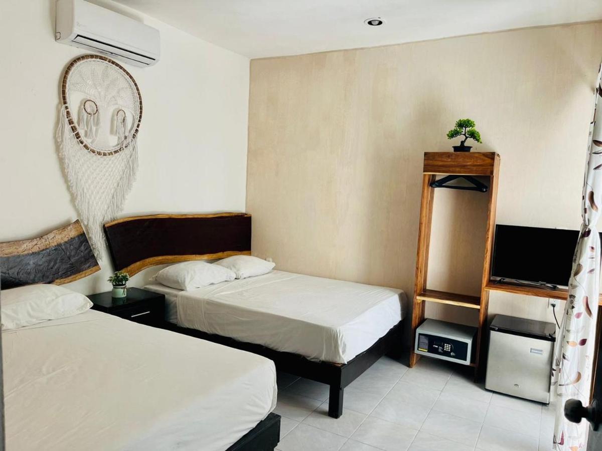 Ocean Boutique Suites Плая дел Кармен Екстериор снимка